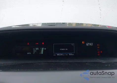 2017 Toyota Prius V Four z USA, uszkodzony, nr VIN JTDZN3EU2HJ056162